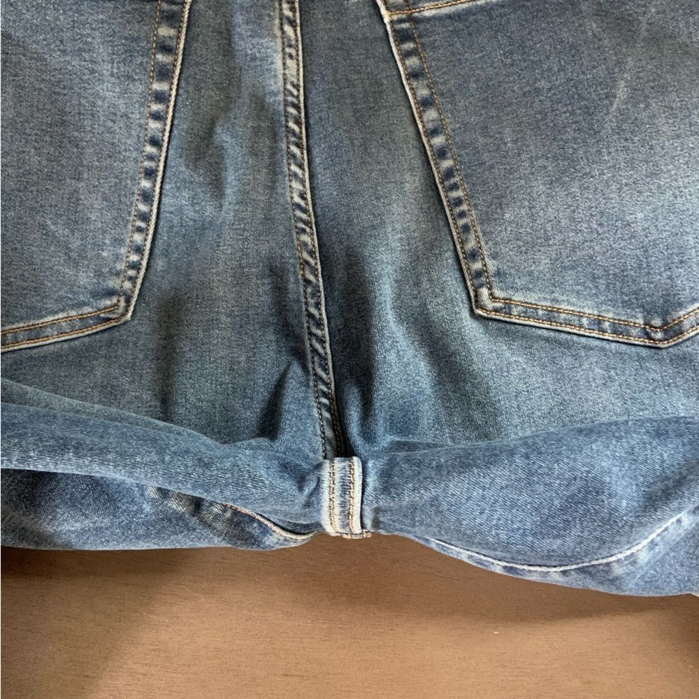 LANE BRYANT Fit Genius High Rise Boot Jeans Medium Wash Magic Waistband 26/28 - Picture 11 of 14